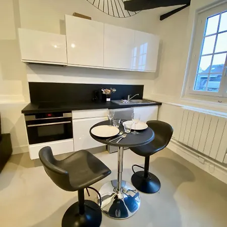 Appartement Henry I - Petit Lumineux - 014 *